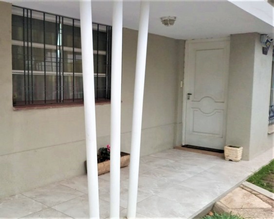 VENDO CASA BRIO DEAN FUNES - ZONA SUR