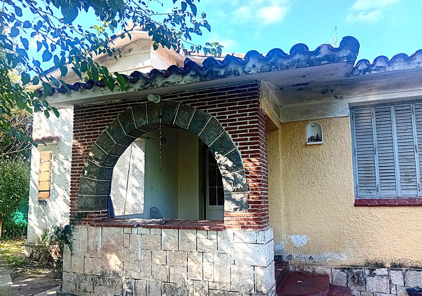 VENDO OPORTUNIDAD! DOS CASAS MAS UN DEPARTAMENTO - UNQUILLO