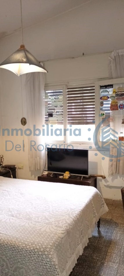 VENDO CASA + MONOAMBIENTE -LOMAS DE UNQUILLO - EXCELENTE UBICACION