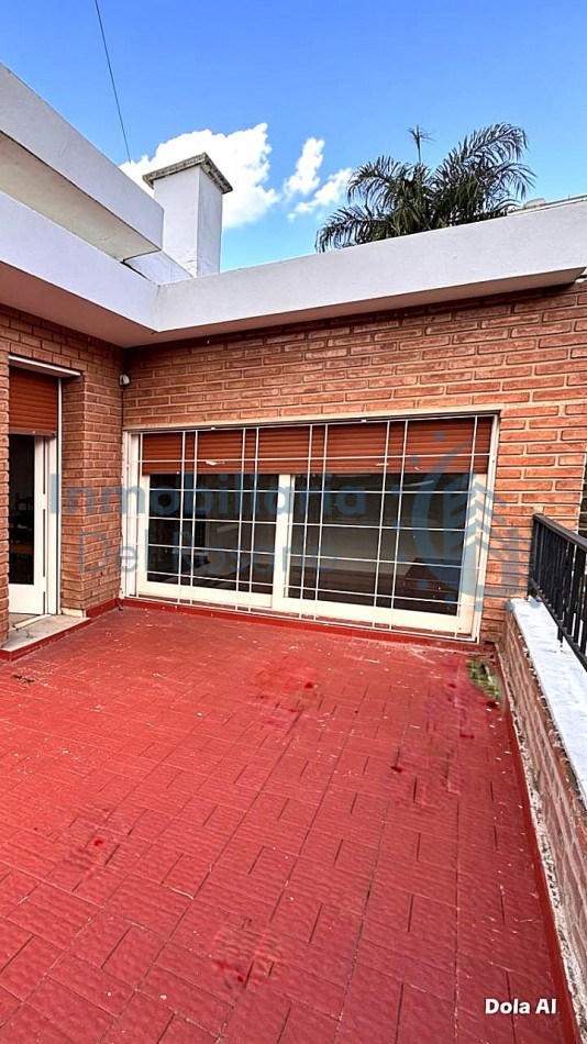 VENDO CASA ZONA CENTRO