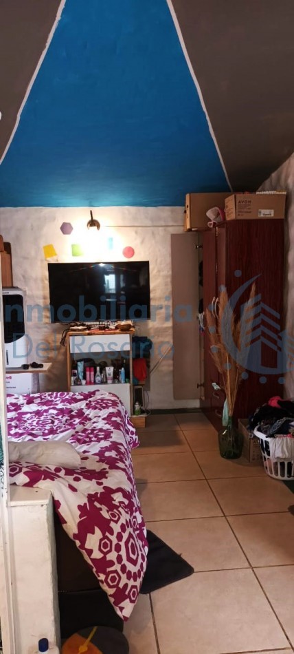 VENDO CASA + MONOAMBIENTE -LOMAS DE UNQUILLO - EXCELENTE UBICACION