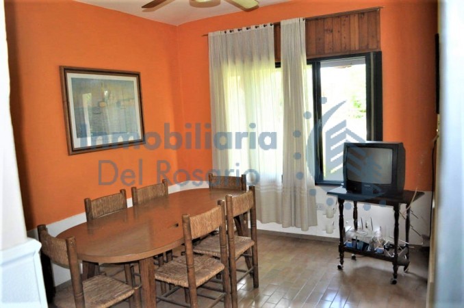 VENDO CASA VILLA LAGO AZUL - CARLOS PAZ