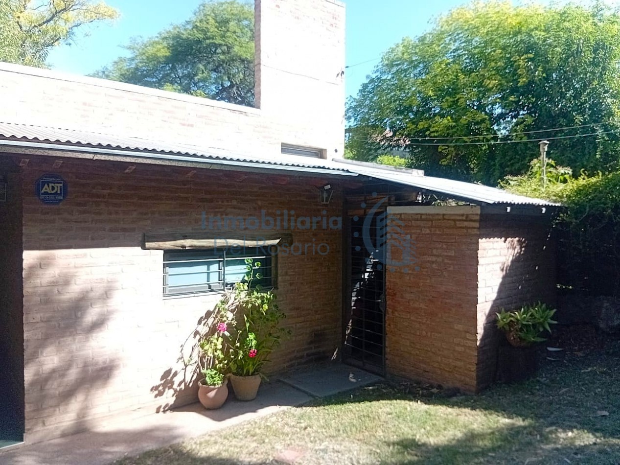 VENDO CASA UNQUILLO